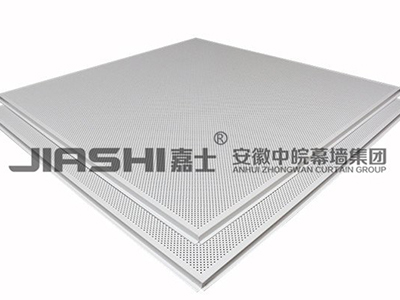 �������۰����